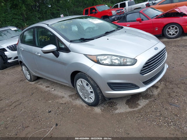 Salvage Ford Fiesta Image