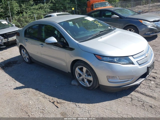 Salvage Chevrolet Volt Image