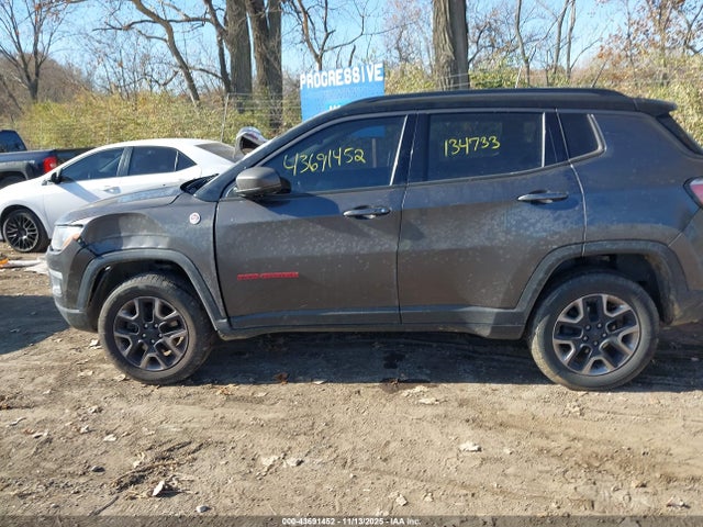 Jeep Compass Trailhawk 4x4