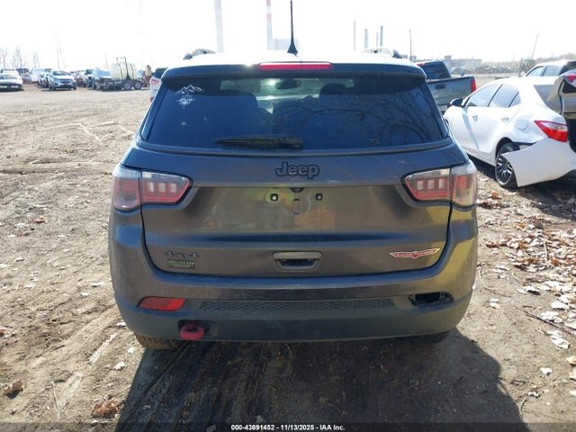 Jeep Compass Trailhawk 4x4