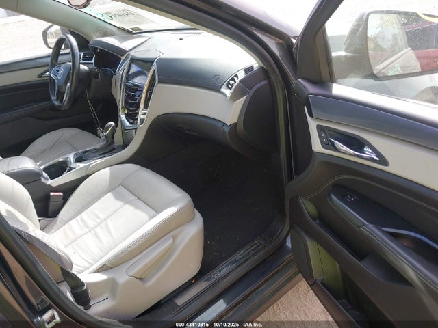 Cadillac SRX Standard
