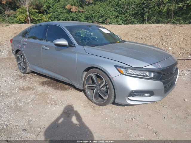 Salvage Honda Accord Image