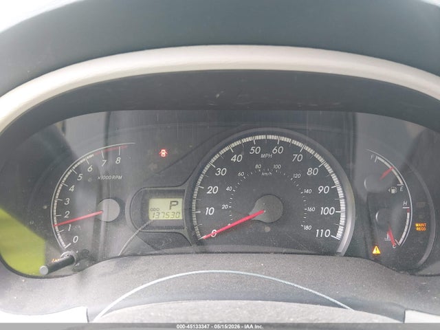Toyota Sienna Le V6 8 Passenger