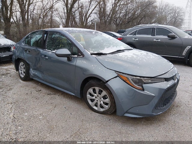 Salvage Toyota Corolla Image