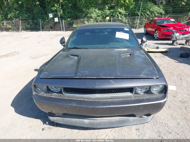 Dodge Challenger Sxt