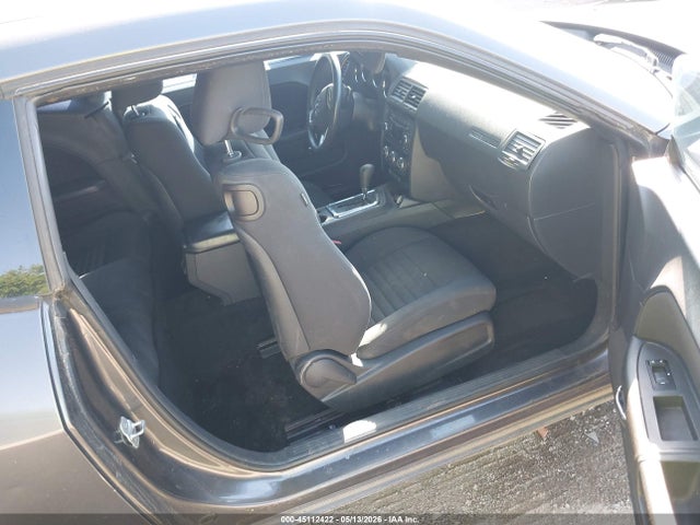 Dodge Challenger Sxt