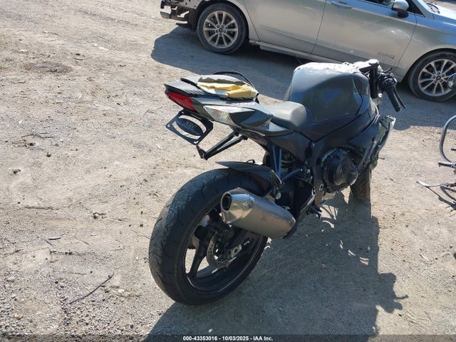 Suzuki Gsx-r600