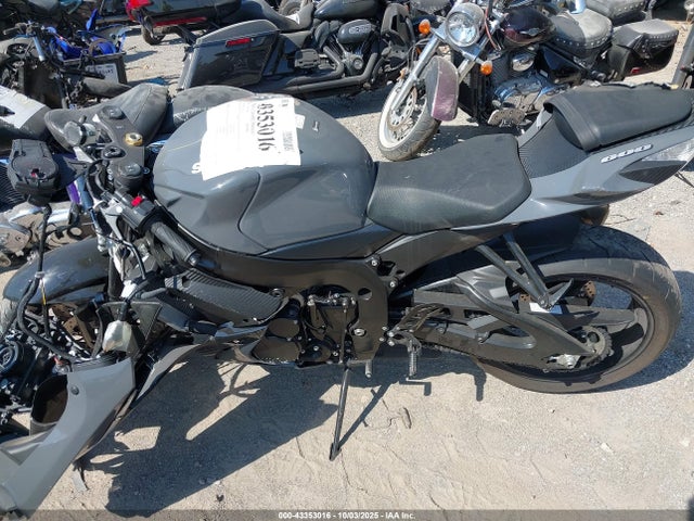 Suzuki Gsx-r600