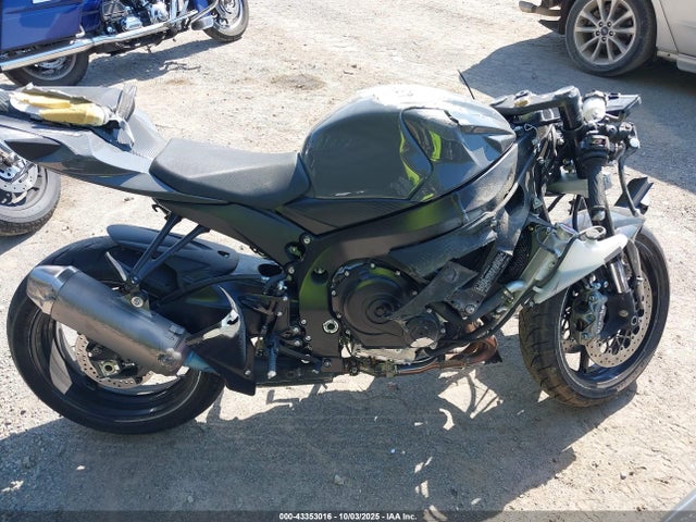 Suzuki Gsx-r600