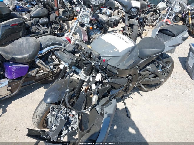 Suzuki Gsx-r600