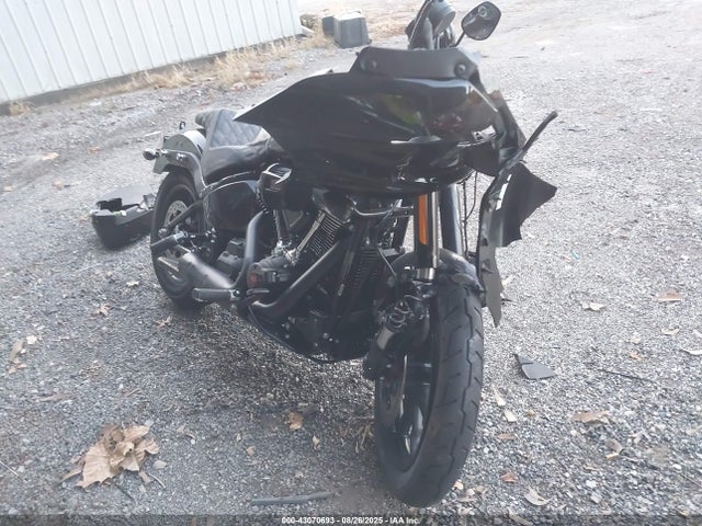 Salvage Harley-Davidson Fxlrst Image
