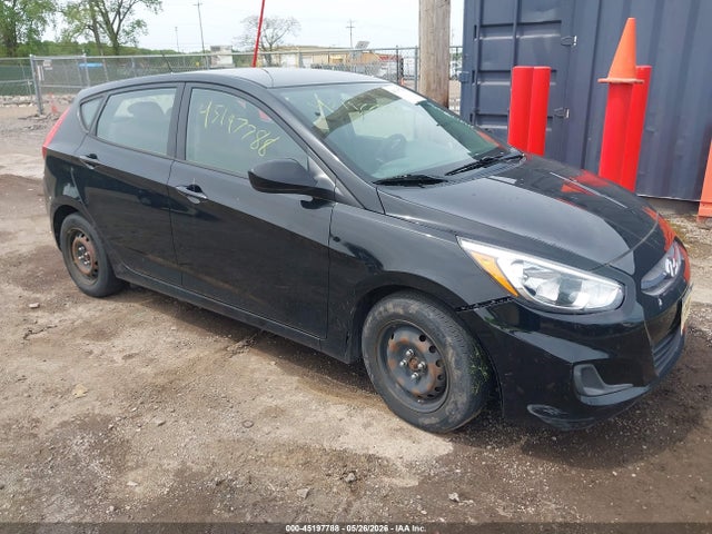 Salvage Hyundai ACCENT Image