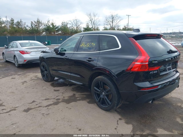 Volvo XC60 T5 Momentum