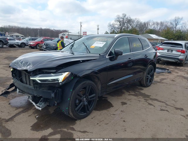 Volvo XC60 T5 Momentum