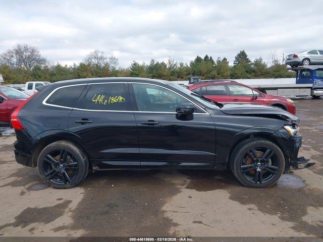 Volvo XC60 T5 Momentum