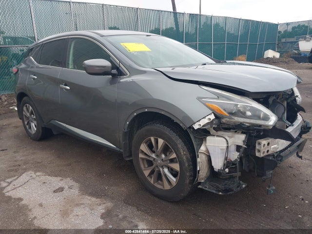 Salvage Nissan Murano Image