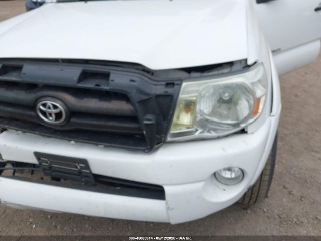 Toyota Tacoma Base V6
