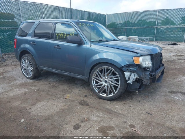 Salvage Ford Escape Image