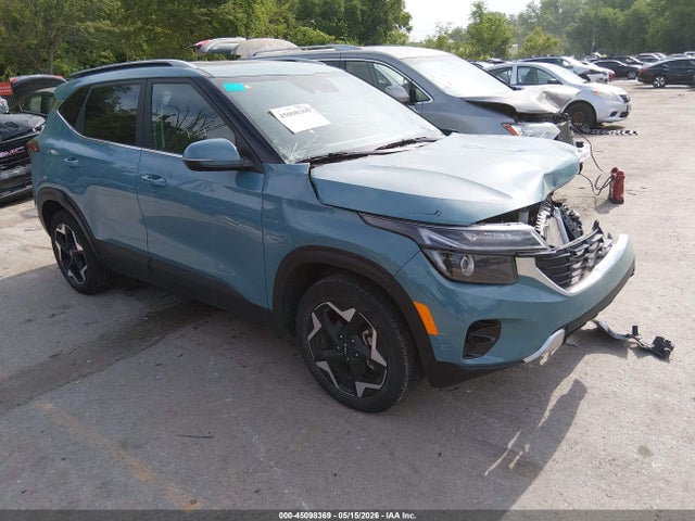 Salvage Kia Seltos Image