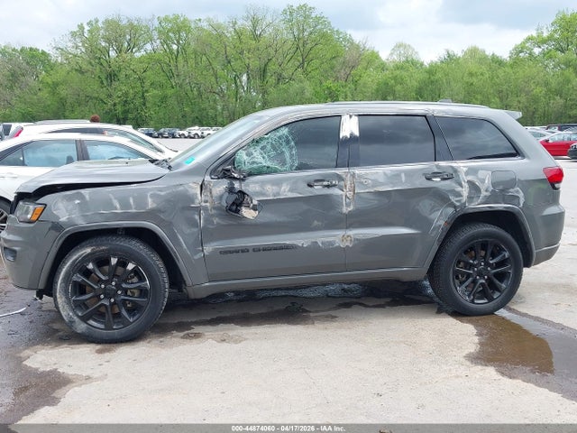 Jeep Grand Cherokee Laredo X 4x4