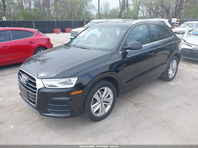 Audi Q3 2.0t Premium