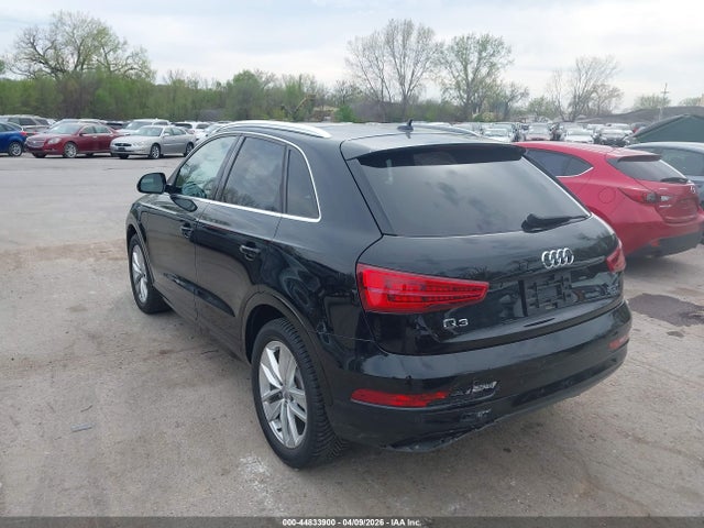 Audi Q3 2.0t Premium