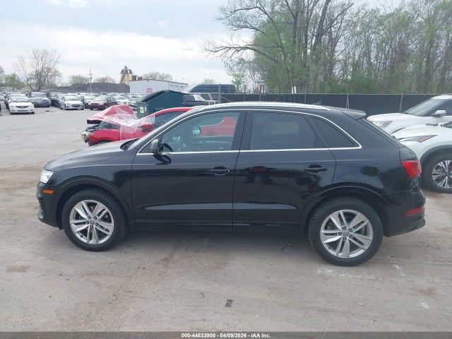 Audi Q3 2.0t Premium