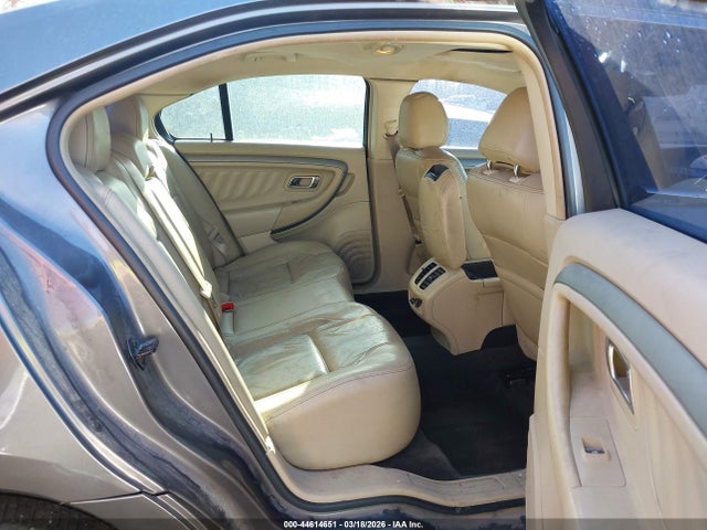 Ford Taurus Sel