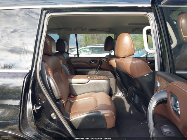 INFINITI Qx Premium Select