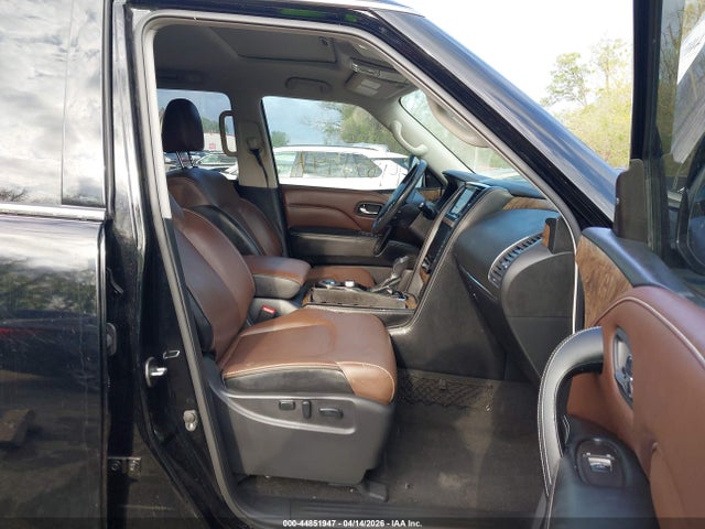 INFINITI Qx Premium Select