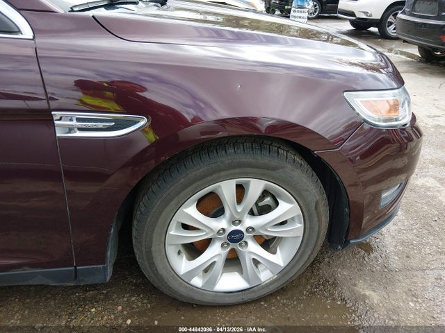 Ford Taurus Sel