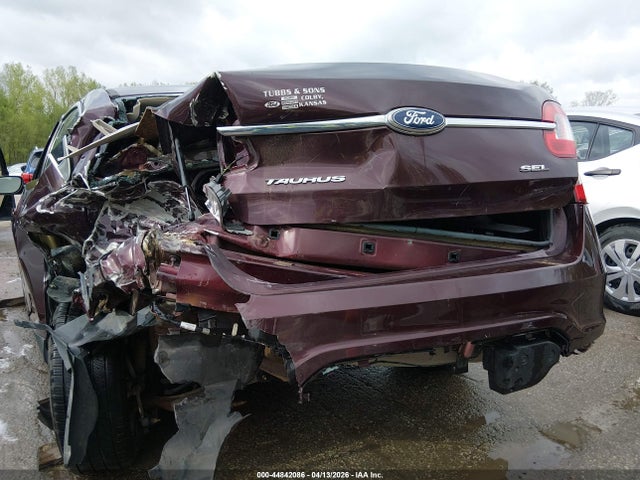 Ford Taurus Sel