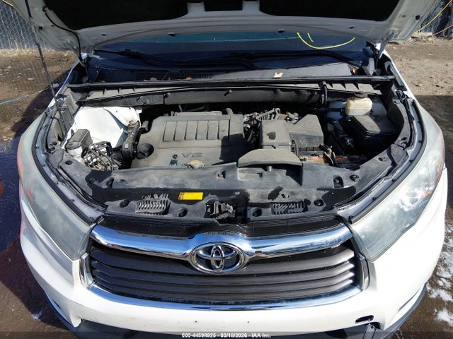 Toyota Highlander Xle V6