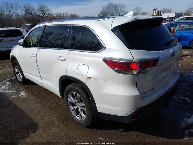 Toyota Highlander Xle V6