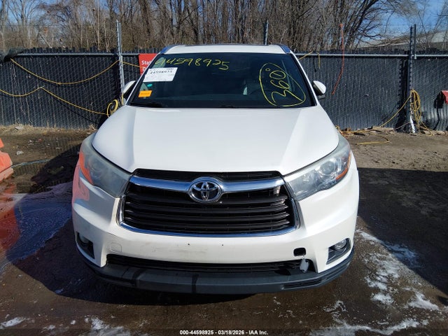 Toyota Highlander Xle V6