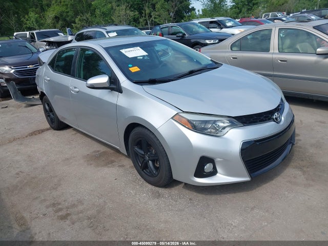 Salvage Toyota Corolla Image