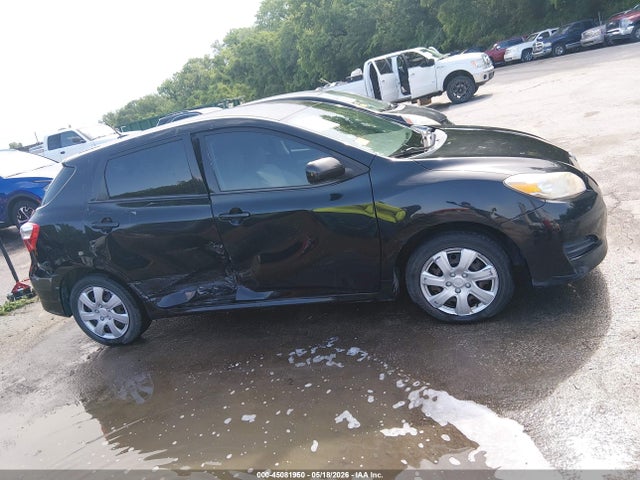 Toyota Matrix L