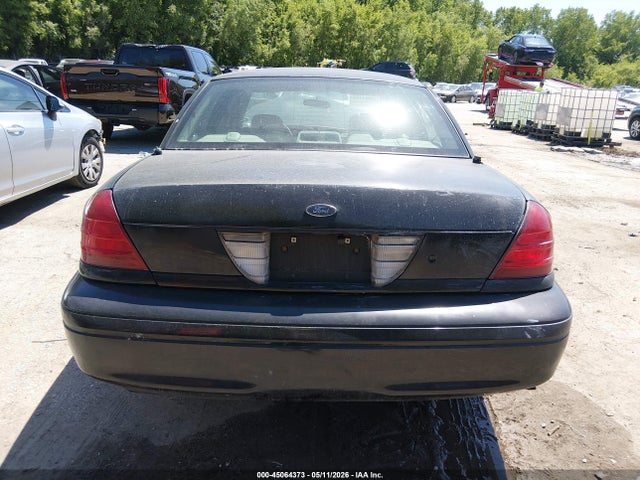 Ford Crown Victoria