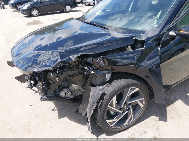 Hyundai ELANTRA Limited