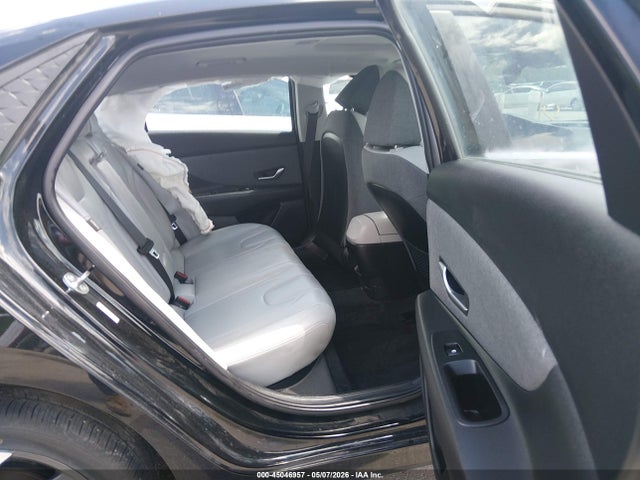 Hyundai ELANTRA Limited