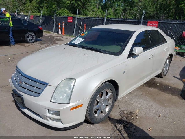 Cadillac STS V8