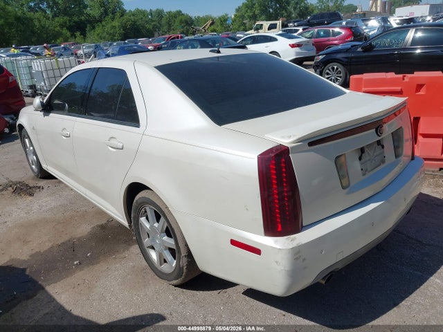 Cadillac STS V8