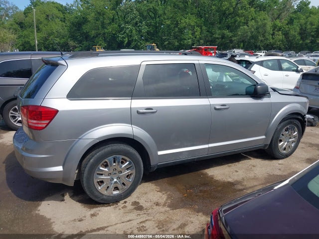 Dodge Journey Se