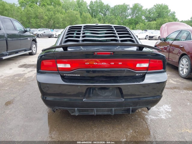 Dodge Charger Sxt