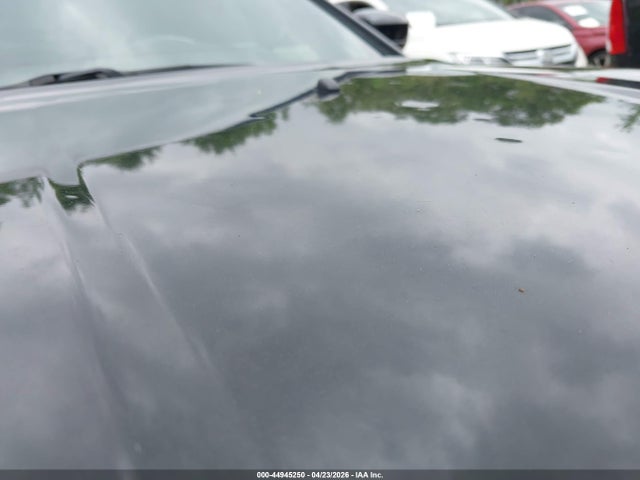 Dodge Charger Sxt