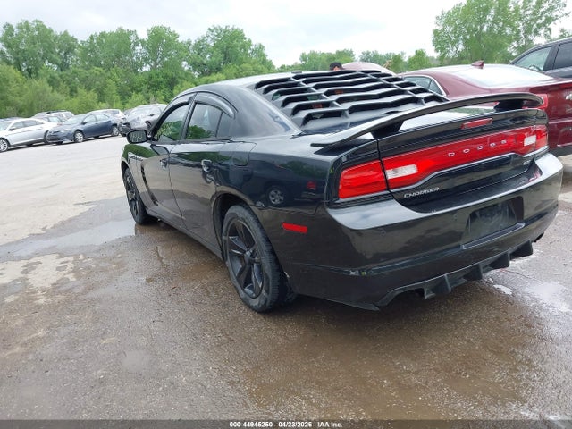 Dodge Charger Sxt