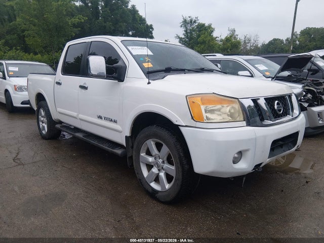 Salvage Nissan Titan Image