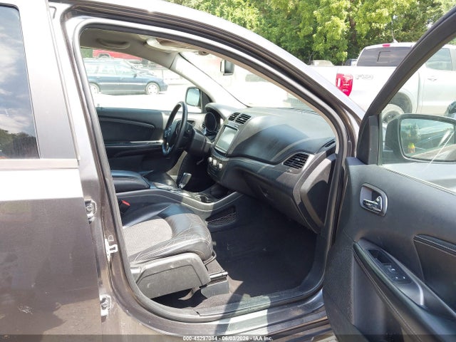 Dodge Journey Crossroad Plus