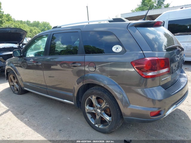 Dodge Journey Crossroad Plus