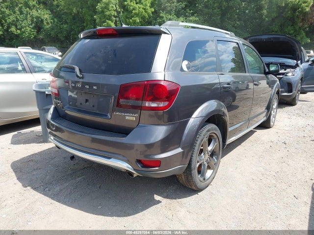 Dodge Journey Crossroad Plus